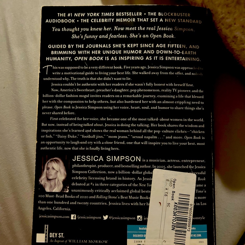 Jessica Simpson Open Book - Picture 2 of 3